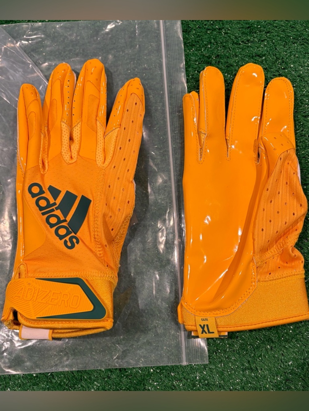 NEW NFL ADIDAS ADIZERO 9 WR FOOTBALL GLOVES GOLD / FOREST